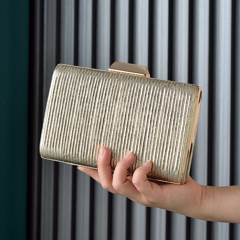 Bolsas de mão e transversais v - Luxury Bags Green avaliação e preço
