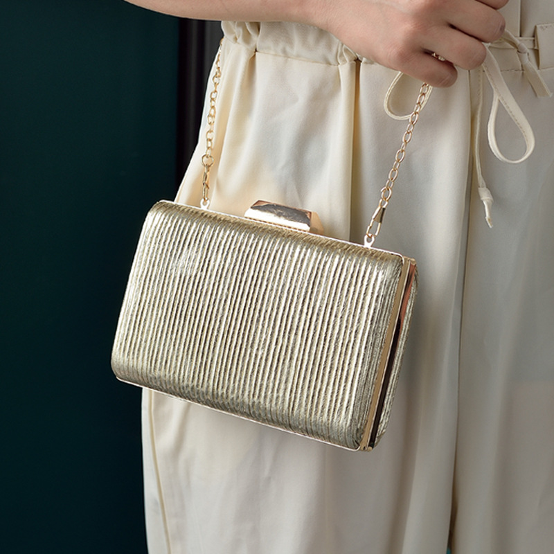 Bolsas de mão e transversais v - Luxury Bags Green avaliação e preço