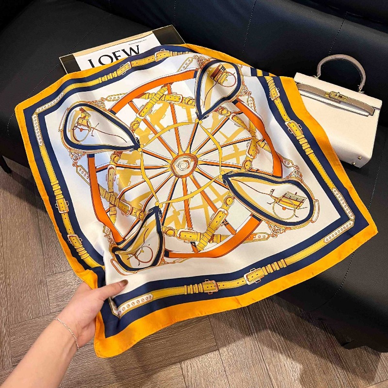 Lenço Quadrado de Seda Fino co - Luxury Bags Design avaliação e preço